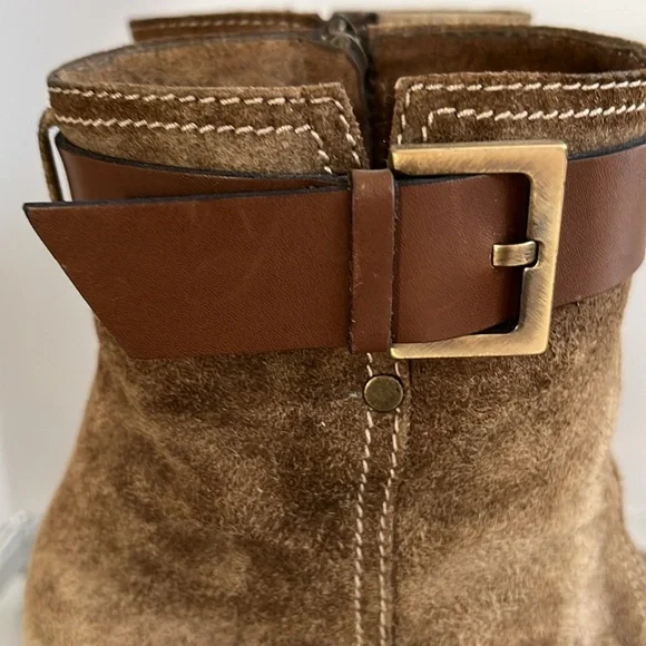 Casadei Camel Beige Suede Boots - Picture 9 of 11